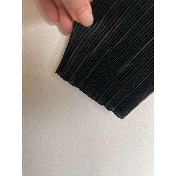 Vince Camuto Size XS Pleated Surplice Jumpsuit Black Long Sleeve Elastic Waist - Picture 6 of 16